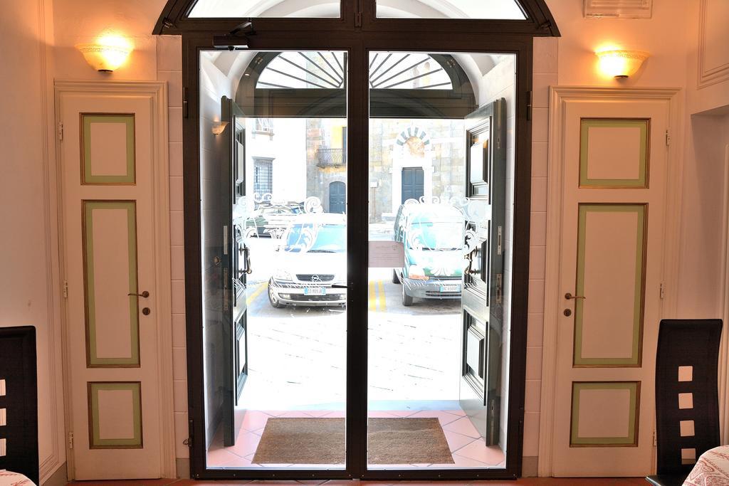 Dimora Dei Guelfi Luxury Rooms Lucca Exterior foto